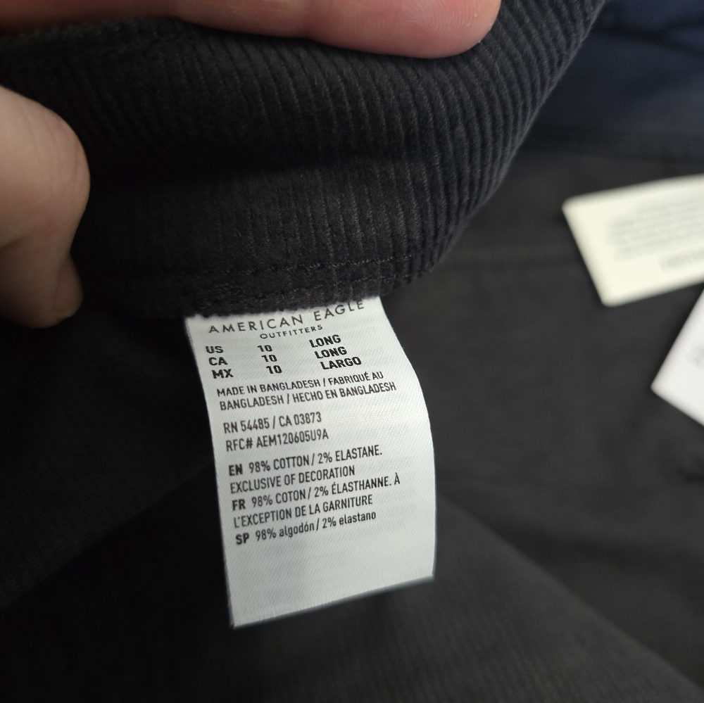 American Eagle Outfitters Women’s Wide Leg Corduroy Pants in Black - Picture 7 of 7